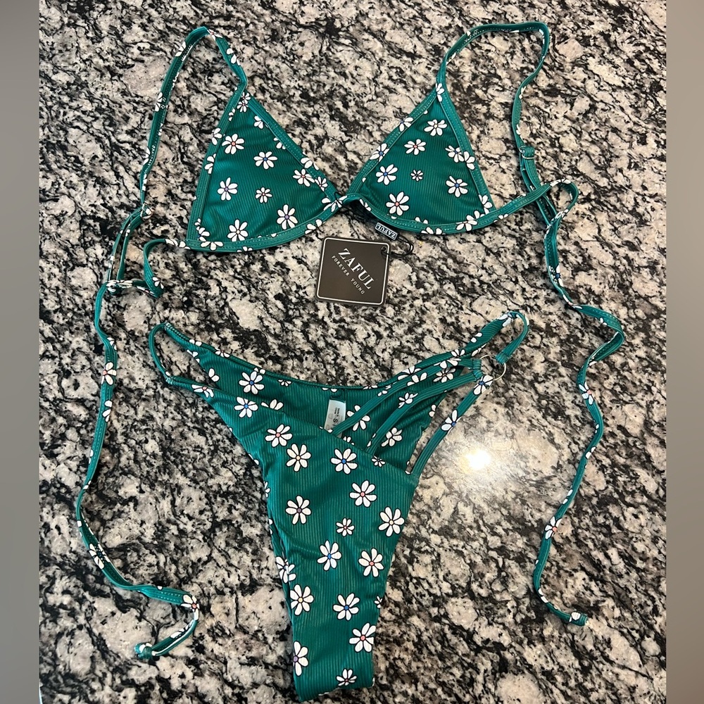 NWT Zaful Teal and White Floral Bikini